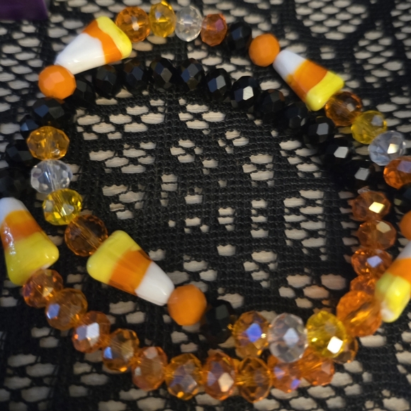 Glass Crystals/Beads Candy Corn Bracelets set of 2! - Picture 12 of 14